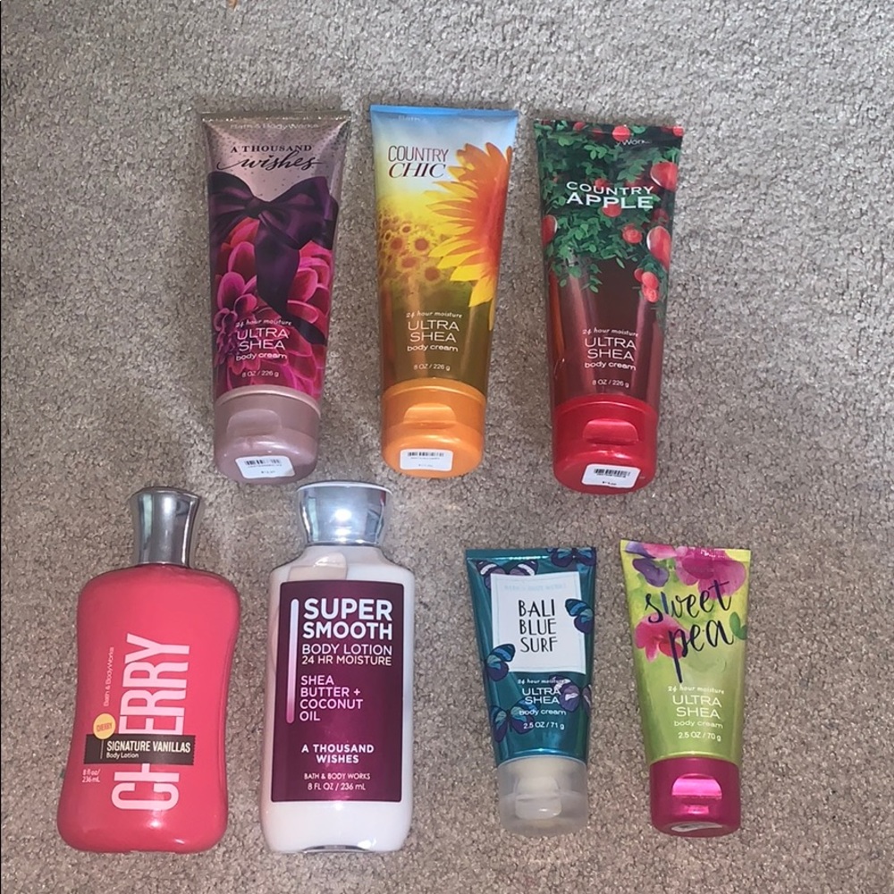 bath and body works lotion lot!